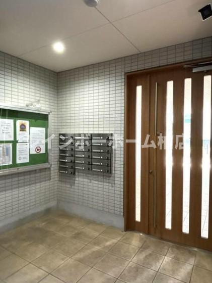 ロビー　建物の内部です