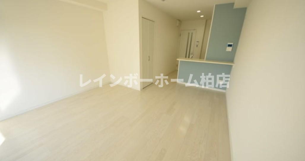 居室・リビング　居間です