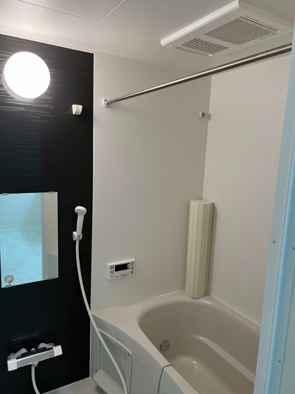 バス・シャワールーム　※別部屋参考写真