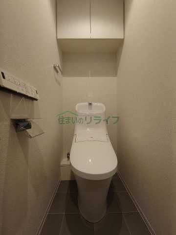 ＪＲ山手線 高田馬場駅 徒歩7分 4階建 築4年のトイレ写真