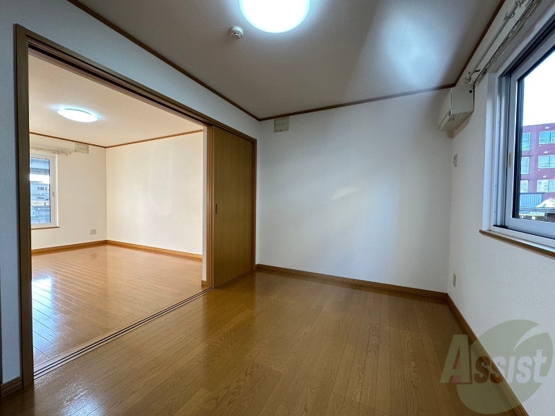 その他部屋・スペース　寝室です。部屋をどう使うかはあなた次第です！