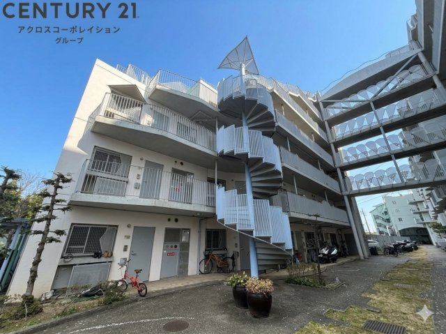 建物外観　オートロック付きで安心です！