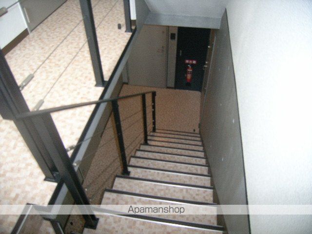 地下鉄東豊線 福住駅 徒歩9分 4階建 築15年の外観写真