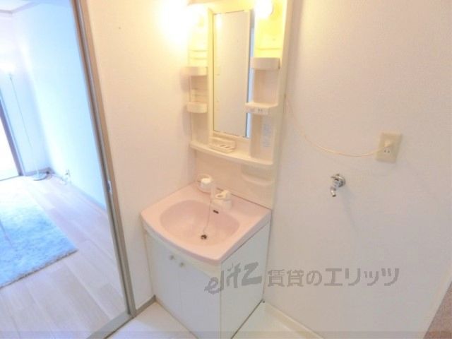 洗面設備　洗面所