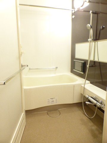 バス・シャワールーム　バス※別部屋参考写真