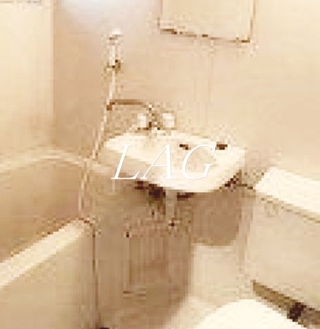 洗面設備　洗面台です。