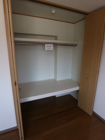 収納　※写真は別部屋となります。現状優先です。
