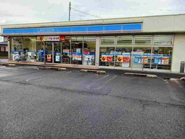 コンビニ　ローソン 太田石原町店（コンビニ）まで800m