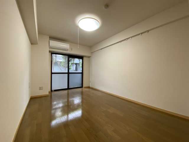 居室・リビング　クレアシオン南大塚