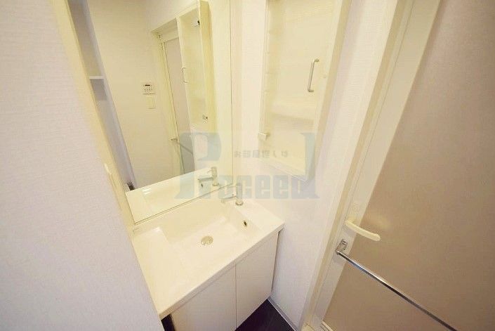 洗面設備　別部屋参考写真