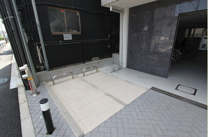 東武伊勢崎線 曳舟駅 徒歩9分 8階建 築10年の外観写真