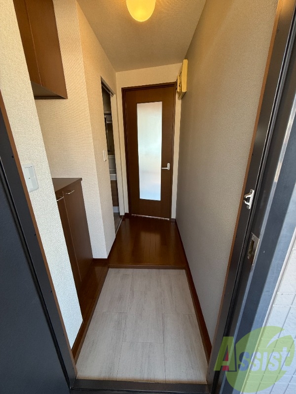 玄関　玄関の写真です。広々として使いやすそうですね。