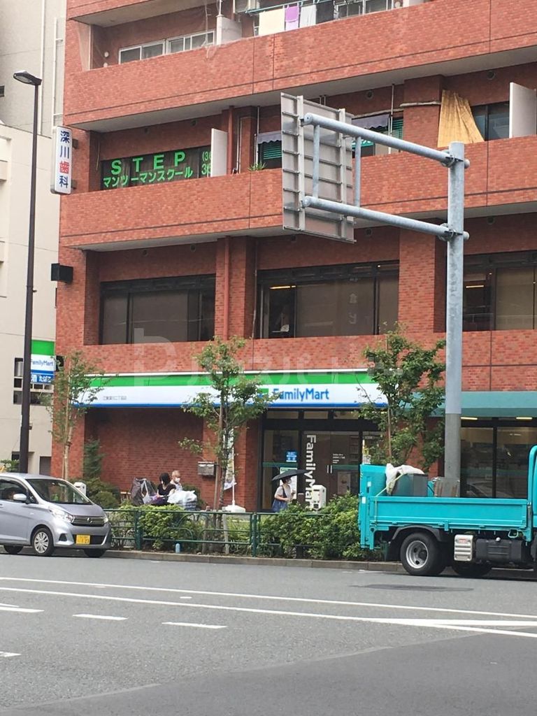 コンビニ　ファミリーマート江東深川二丁目店（コンビニ）まで280m