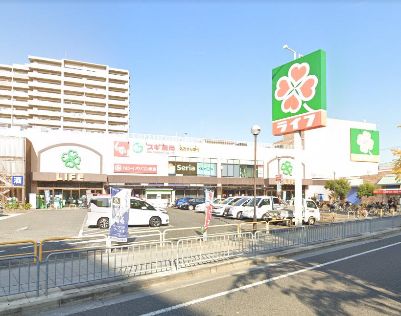 ドラックストア　スギ薬局　浜甲子園店（ドラッグストア）まで772m