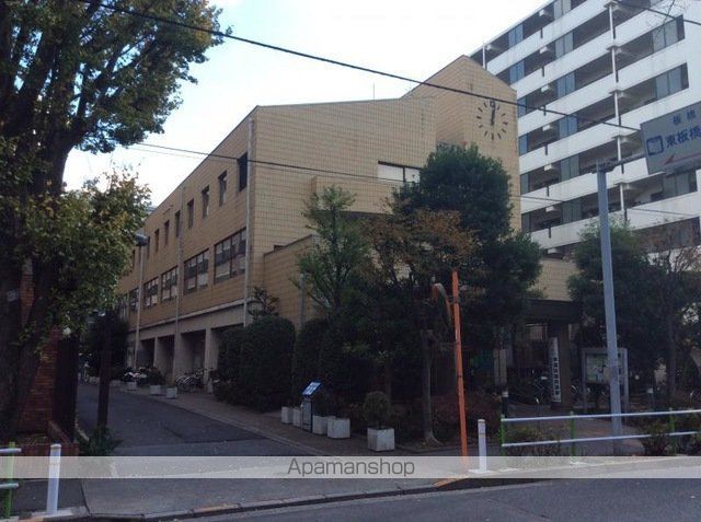 図書館　板橋区立東板橋図書館（図書館）まで413m