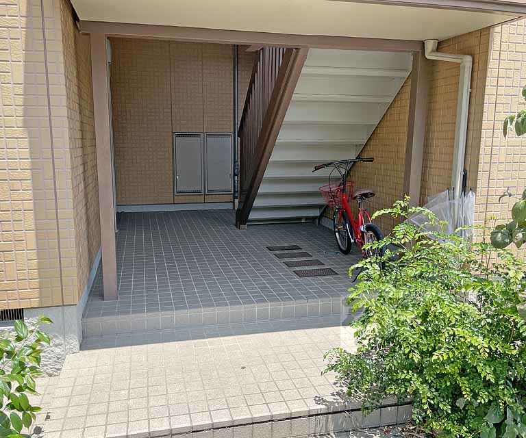 サントルモン中山の外観写真