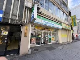 コンビニ　ファミリーマート 広小路葵店（コンビニ）まで112m