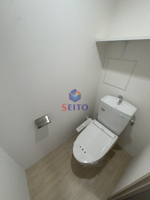 ＪＲ東西線 海老江駅 徒歩1分 13階建 築5年のトイレ写真