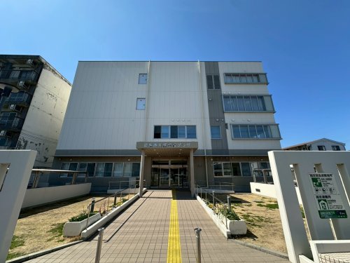役所　尼崎市役所 総合政策局 協働部武庫地域振興センター（役所）まで722m