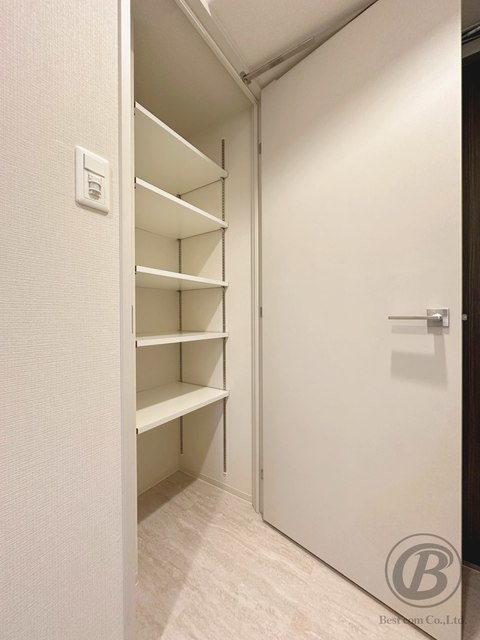 その他設備　シューズボックス