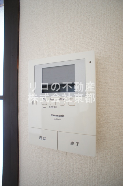 セキュリティ　訪問者が一目で分かるＴＶモニタ付インターホンです！