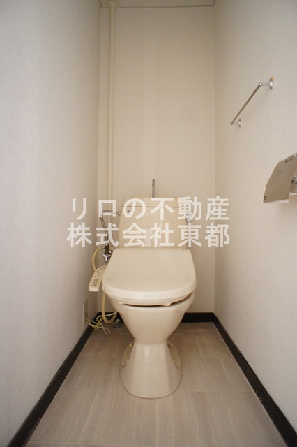 トイレ　洗浄便座付です！