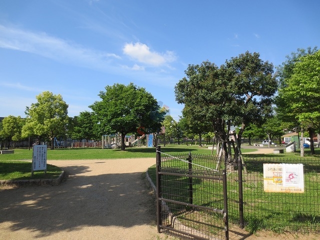 公園　ふれあい緑地（公園）まで696m