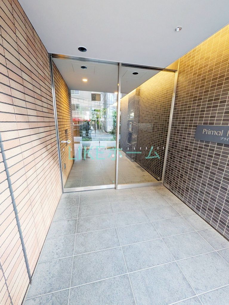 エントランス　エントランス