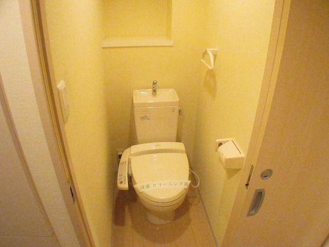 トイレ　※別部屋参考写真