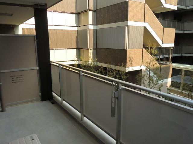 バルコニー　他部屋参考写真