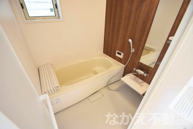 バス・シャワールーム　お風呂で日々の疲れを落としましょう