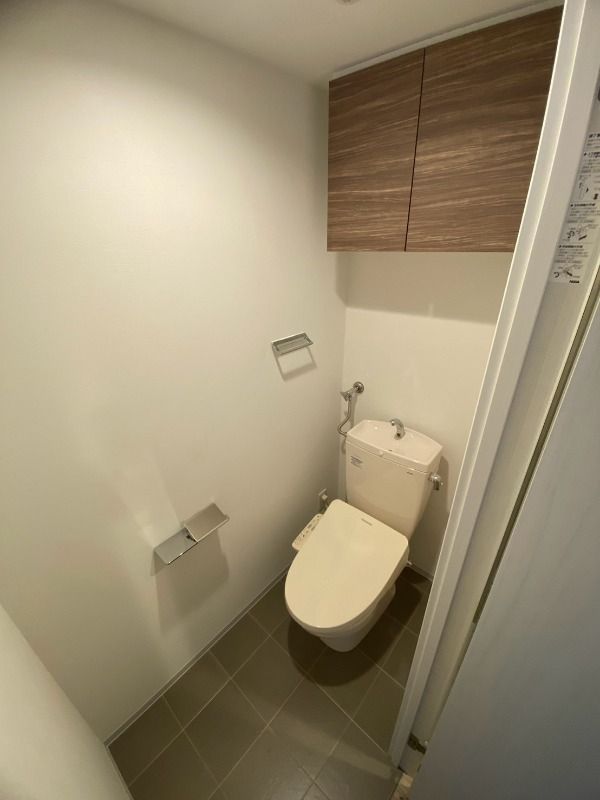 地下鉄南北線 麻生駅 徒歩2分 4階建 築1年のトイレ写真