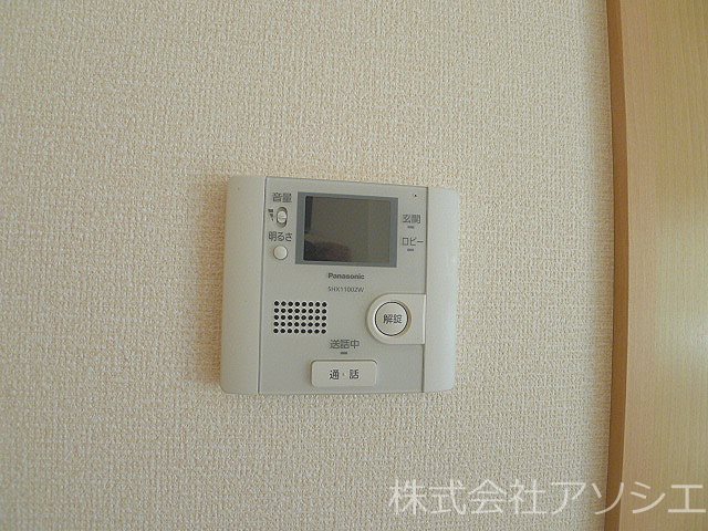 セキュリティ　モニター付きインターホン