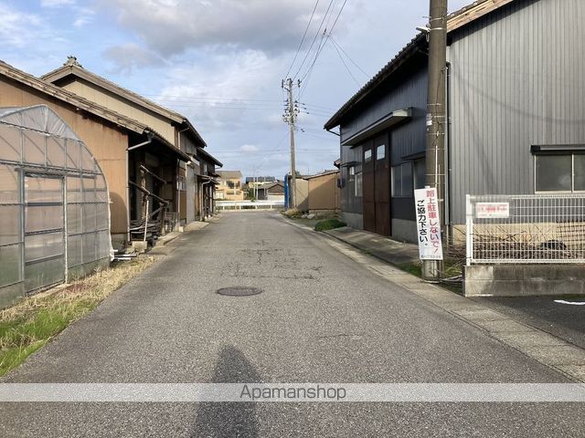 その他　前面道路（その他）まで0m