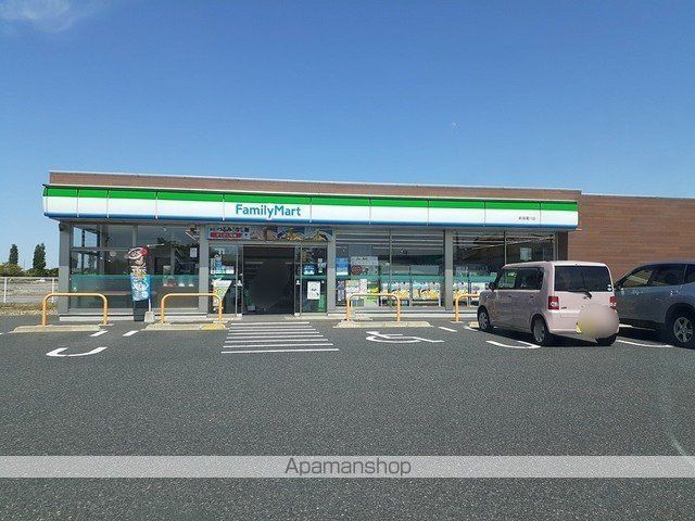 コンビニ　ファミリーマート新潟濁川店（コンビニ）まで950m