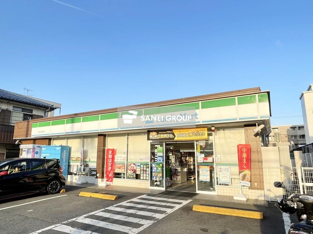 コンビニ　ファミリーマート東所沢駅前店（コンビニ）まで800m
