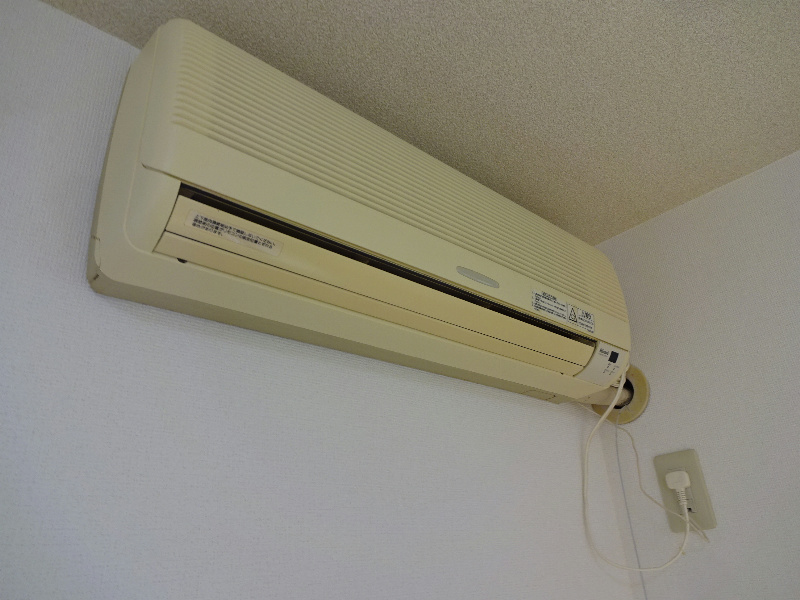 その他設備　エアコン※他号室の参考写真となります。