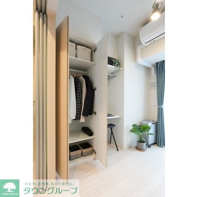 収納　家具・調度品等は実際の賃貸住戸には含まれておりません。