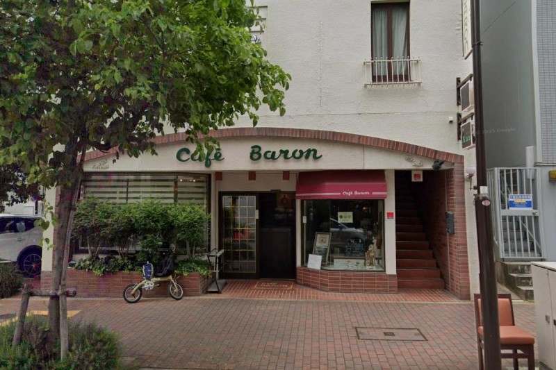 飲食店　バロン（飲食店）まで209m