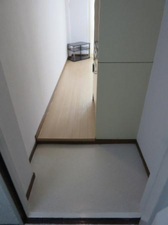 玄関　萱島サンヴィアンテ