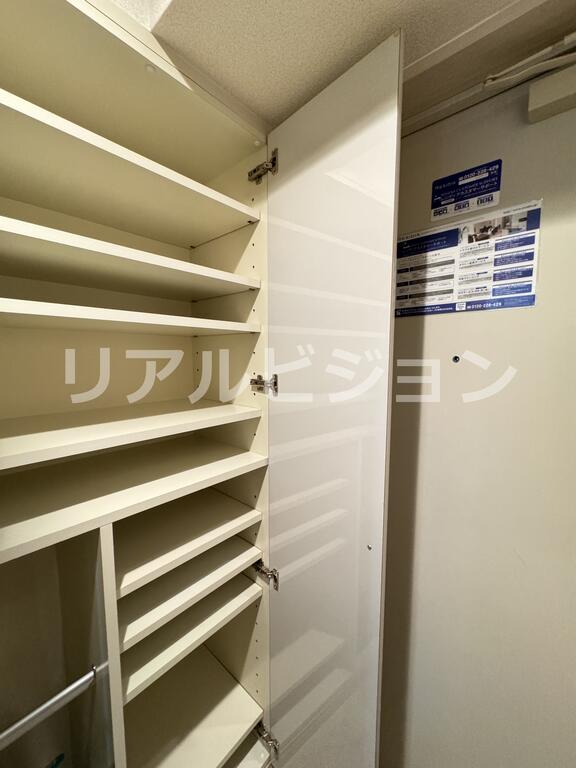 玄関　他部屋参考写真