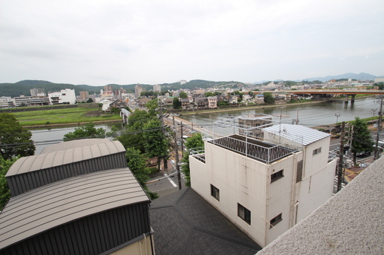 【アンブシュール京橋の眺望】