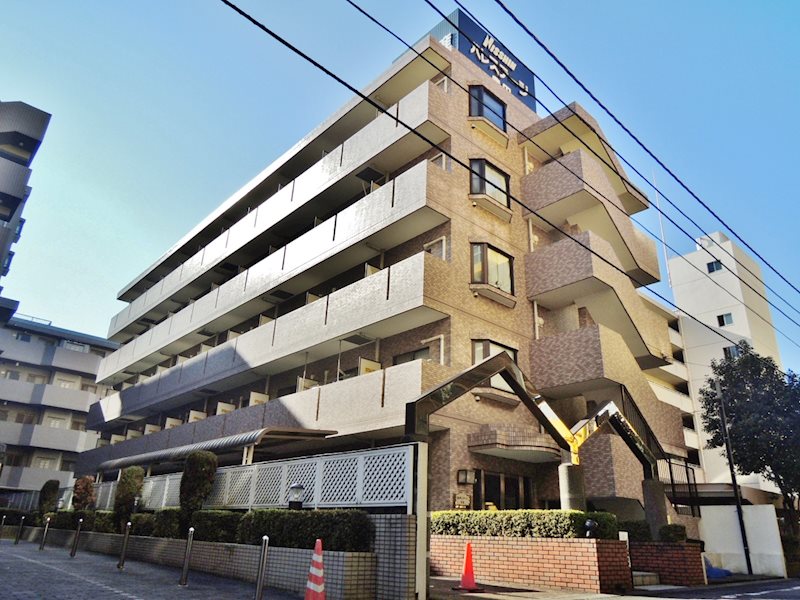 日神パレステージ豊田の建物外観