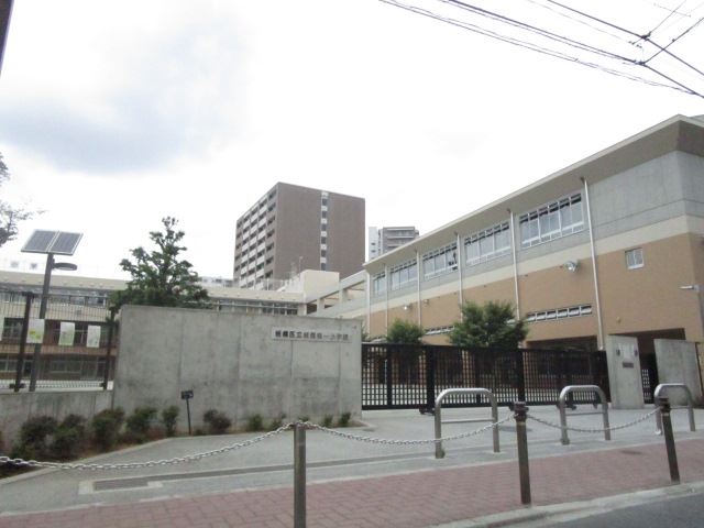 【井口ビルの小学校】