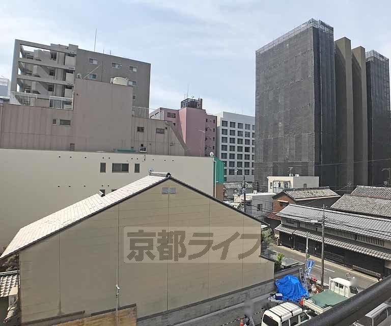 【京都市中京区左京町のマンションの眺望】