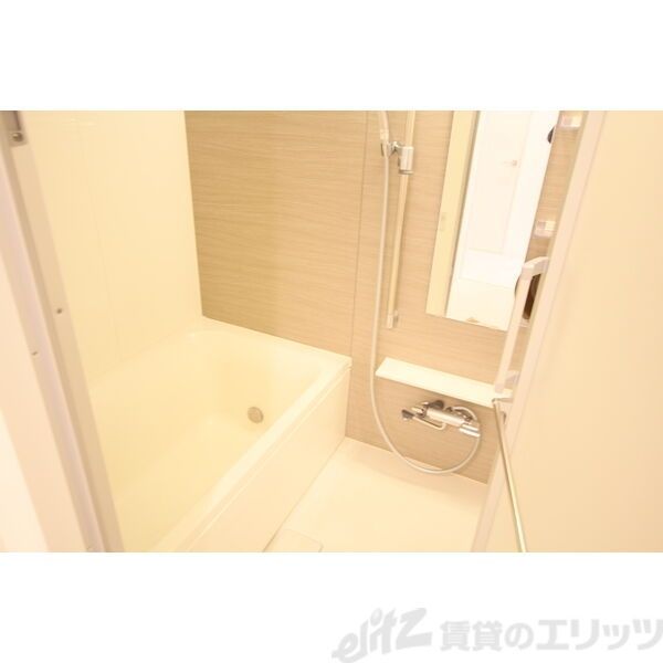 バス・シャワールーム　洗面