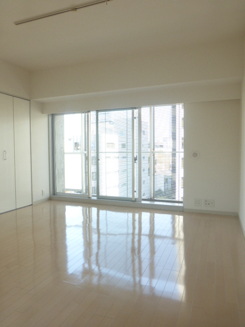 居室・リビング　居室※別部屋参考写真