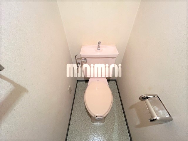 トイレ　清潔感のあるトイレ