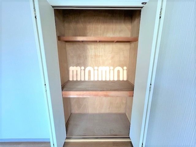 収納　高さのある収納スペース