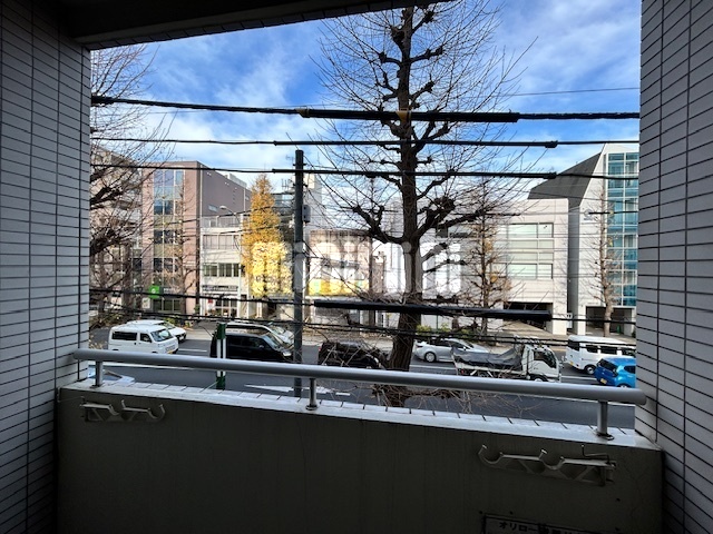 バルコニー　ベランダ